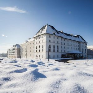 B&B Hotel Pres De Disneyland Paris